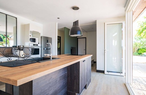 Dausse House | Stunning private villa with WIFI, private pool, TV, terrace, panoramic view and parking