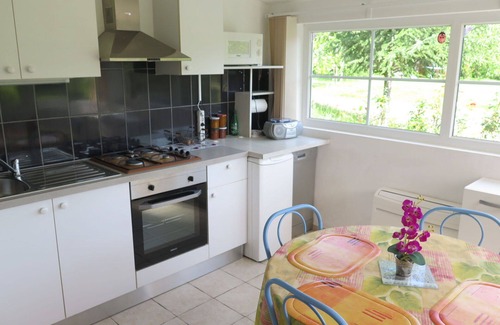 Lascaux Villa | Stunning private villa for 4 guests with TV, terrace, pets allowed and panoramic view