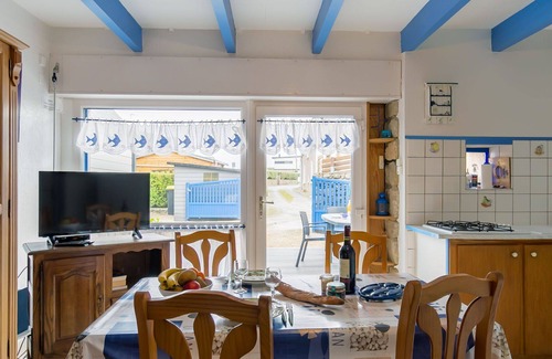 Santec House | Stunning private villa for 2 people with TV, terrace and parking