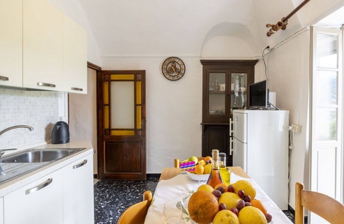 Civezza House | Stunning private villa for 4 guests with WIFI, TV, terrace and panoramic view