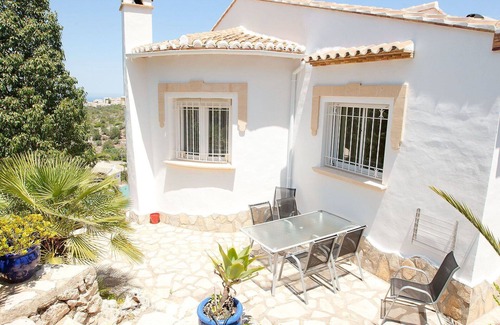 Rafol de Almunia Villa | Stunning private villa with A/C, private pool, WIFI, TV, patio, panoramic view and parking