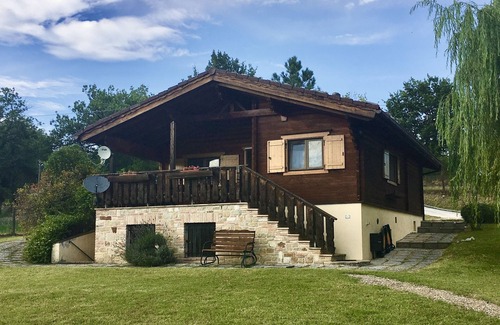 Sarnano Ski Chalet | Stunning Property in a Tranquil Position