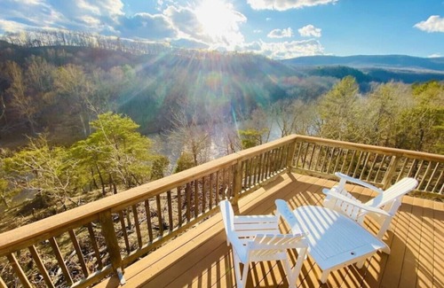 Great Cacapon Cabin | Stunning River View Log Cabin + 21 ac & EV CHR