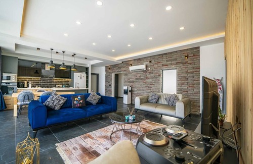 Uzumlu Villa | Stunning Secluded Getaway Luxury Villa for 4