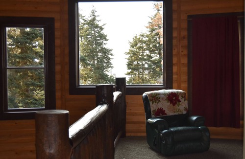 Mount Pleasant Cabin | Stunning, Serene Cabin Retreat Nestled in the Mountains of Mount Pleasant, UT