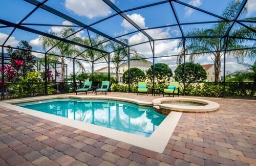 West Haven Villa | Stunning Showcase 7 Bed 6 Bath Property with Spa and Pool