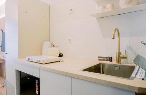 Ciputat Apartment | Stunning Studio Transpark Bintaro Apartment By Travelio