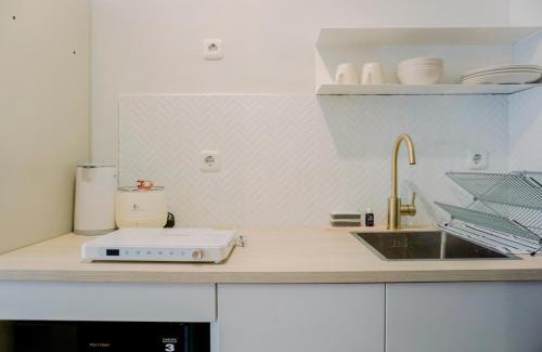 Ciputat Apartment | Stunning Studio Transpark Bintaro Apartment By Travelio
