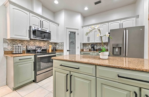 Thonotosassa Villa | Stunning Thonotosassa Home ~ 7 Mi to Ocean!