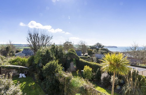 Thurlestone House | Stunning Thurlestone Cottage Devon