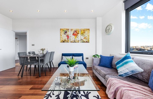 Wimbledon Park Apartment | Stunning Two Bedroom Apartment - 10 Minutes to Central London