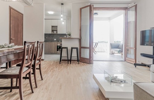 Gravedona Apartment | Stunning view lakeside apartment - Larihome