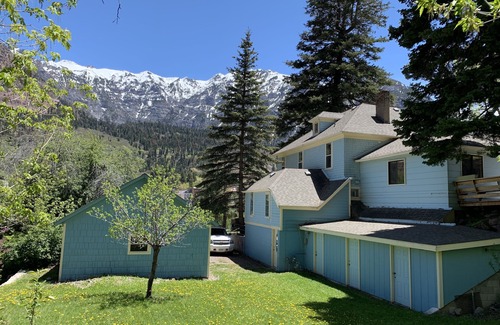 Ouray House | Stunning Victorian with Mountain and Waterfall Views Sleeps 8 Adults in Ouray CO