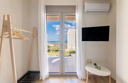 Vathianos Kampos Apartment | Stunning View 3 bedroom villa