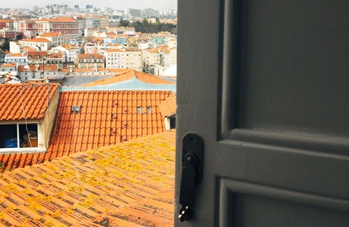 Lisbon Old Town House | STUNNING VIEW IN GRACE - NEW