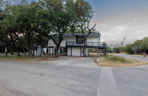 Canyon Lake House | Stunning view of Canyon Lake! Game room-Fire pit-Feed deer