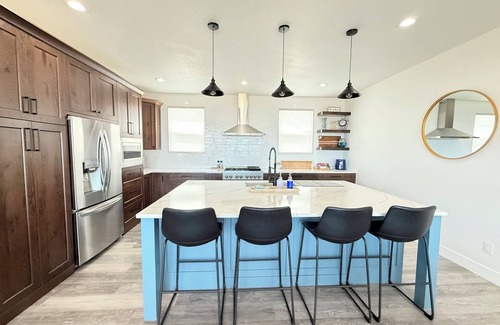 Sweetwater House | Stunning views 6-bedroom vacation home, with Private Beach Resort access.