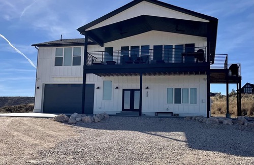 Sweetwater House | Stunning views 6-bedroom vacation home, with Private Beach Resort access.