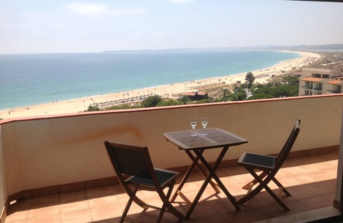 Torralta Apartment | Stunning Views - Alvor Beach