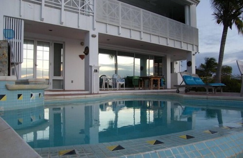 Point Blanche Condo | Stunning Views High On The Hill Above Phillipsburg