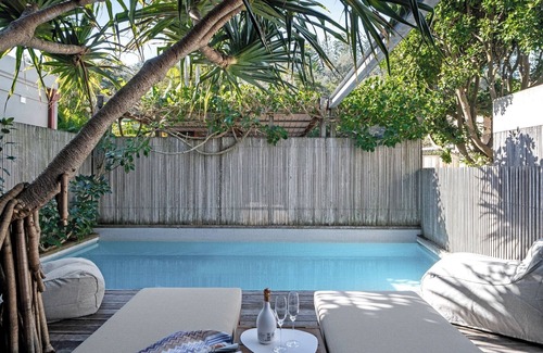 Watsons Bay Condo | Stunning views in Watsons Bay with Beach Access