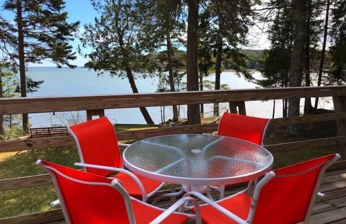 Steuben Cabin | *Stunning Views* Oceanfront Chalet, Fri-Fri Weekly Rental