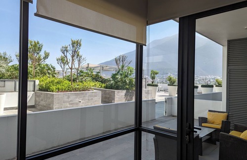 Monterrey Municipality Apartment | Stunning views of Landmark Cerro de La Silla. Pool & Gym