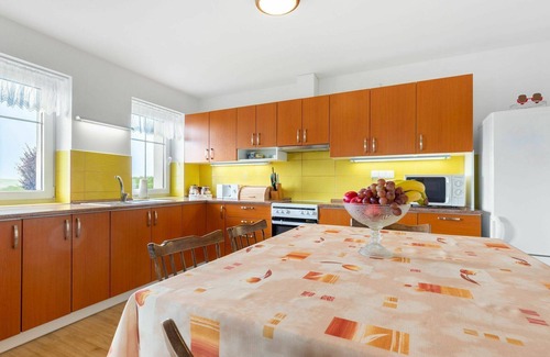 Rokytnice v Orlickych Horach House | Stunning villa for 6 guests with WIFI, TV, patio and panoramic view