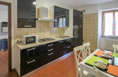 Castello House | Stunning villa for 4 guests with WIFI, TV, pets allowed and parking