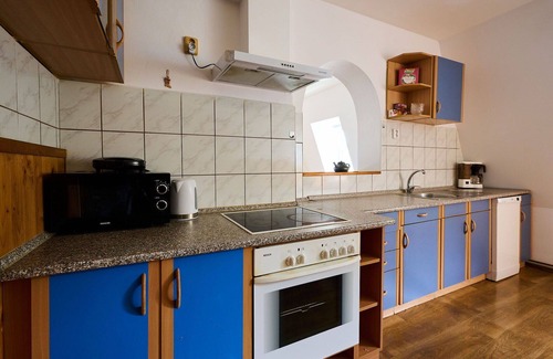 Desna Villa | Stunning villa for 4 people with pool, WIFI and TV