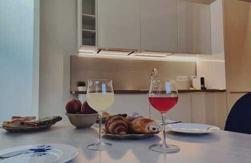 Civezza Villa | Stunning villa for 2 guests with private pool, A/C, WIFI, TV, patio and pets allowed