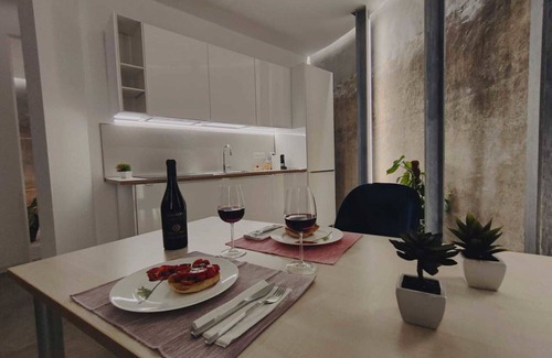 Civezza Villa | Stunning villa for 2 guests with private pool, A/C, WIFI, TV, patio and pets allowed
