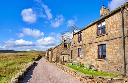 Buxton House | Stunning villa for 5 guests with WIFI and pets allowed