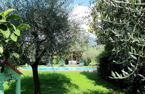 Capannori House | Stunning villa for 5 people with WIFI, A/C, private pool, TV and patio