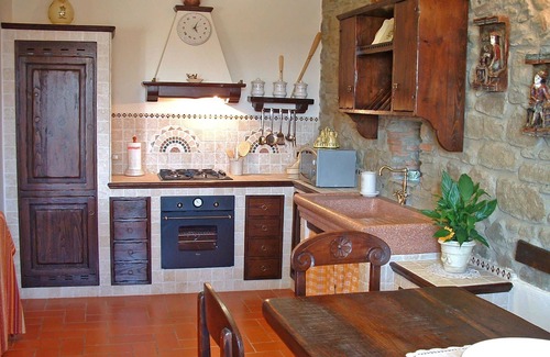 Cortona Villa | Stunning villa for 6 people with WIFI, pool, TV and panoramic view