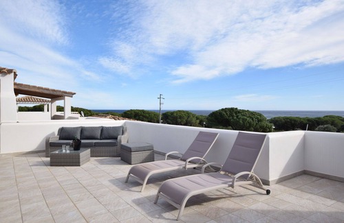 Baia Sant'Anna Villa | Stunning villa for 7 people with A/C, WIFI, TV and patio