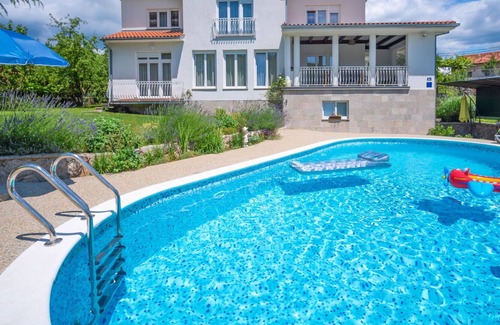 Kuceli House | Stunning villa for 8 guests with private pool, WIFI, TV, terrace, pets allowed and parking