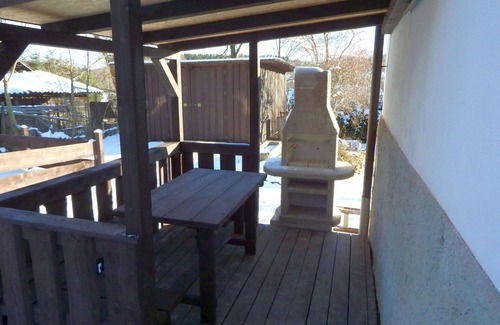 Stozec House | Stunning villa for 6 guests with TV, patio, pets allowed and parking