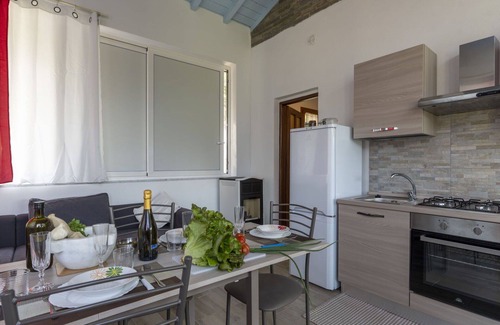 Ventimiglia Villa | Stunning villa for 4 people with WIFI, pool, terrace, pets allowed, panoramic view and parking