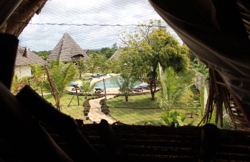 Diani Beach House | Stunning villa Twiga in African style with Wi-Fi