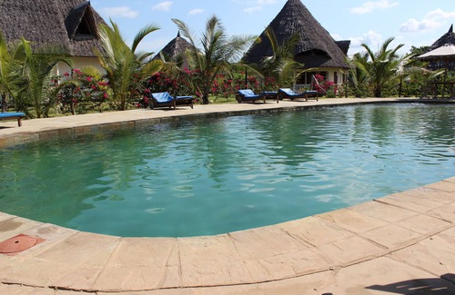 Diani Beach House | Stunning villa Twiga in African style with Wi-Fi