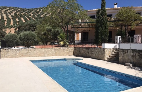 Iznajar Villa | Stunning Villa with private pool, lake and mountain views