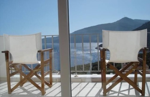 Kalkan Villa | Stunning villa with private pool 150 mtrs from the sea in beautiful Kalamar Bay