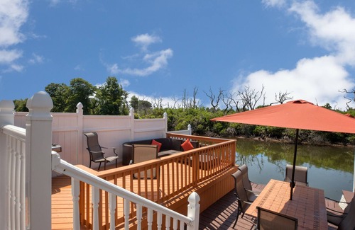 Long Island House | STUNNING Waterfront Bungalow on the South Shore of Long Island!
