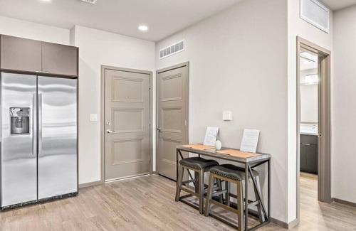 Glendale Sports and Entertainment District Apartment | Stunning Westgate CozySuites by the stadium w/pool 4