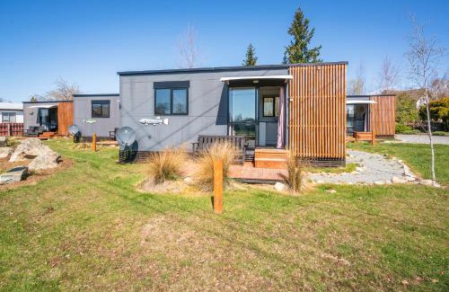 Twizel House | Stunted Totara, Unit 3
