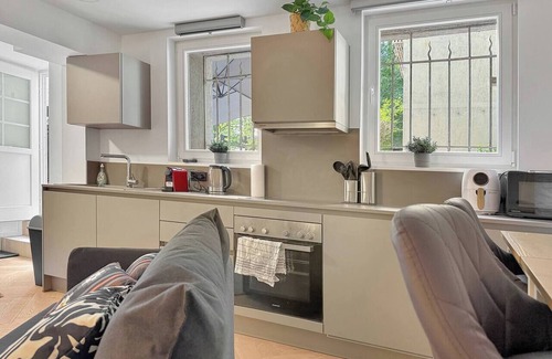 Weinsteige Apartment | Stuttgart Flat w/Patio, 4 ppl