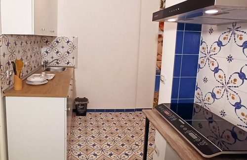 Trani Apartment | Style and relaxation a stone's throw from the sea, private parking included