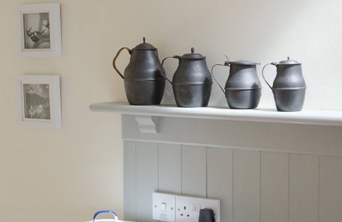 Halesworth House | Stylish small barn near coast, private garden | Pass the Keys