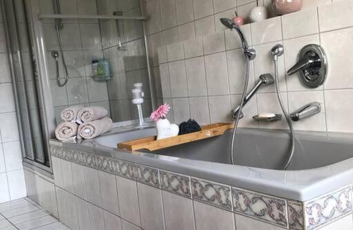 Pfinztal Apartment | Stylische Wohnung zwischen Karlsruhe und Pforzheim